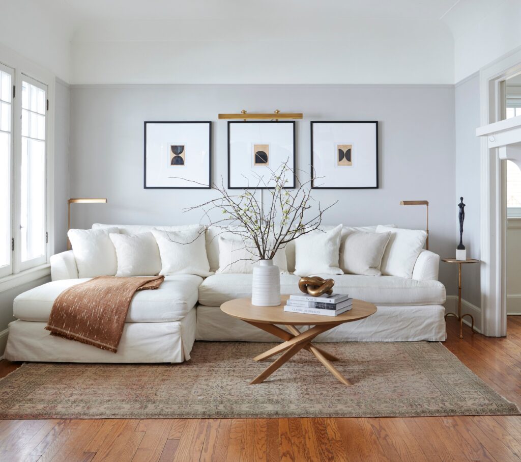 Minimalist Living Room Decor